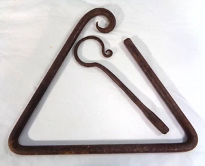 Rustic Dinner Bell Triangle Striker Blacksmith Hand Forged Iron Makers Mark - Picture 1 of 11