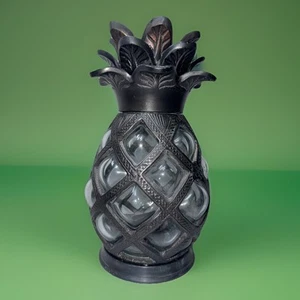 TOMMY BAHAMA 10” BUBBLE GLASS PINEAPPLE" IRON CAGE, VOTIVE CANDLE - Imagen 1 de 4