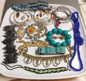 Junk Jewelry Lot Vintage - Modern, Repair, Craft, Broken, 15 Ozs, AS IS - Picture 1 of 24