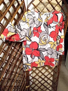 Alfred Dunner Multi Colored pullover top 3/4 sleeve Size Large EUC!!! - Picture 1 of 3