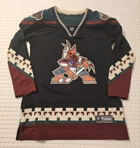 FANATICS Men’s Black Arizona Coyotes Breakaway Home Jersey Size XS NWT - Picture 1 of 5