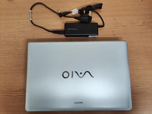 SONY VAIO VPCEB3J0E PCG-71311M 15.6" Laptop Intel i3 4gb 500gb WiFi VGA HDMI - Picture 1 of 8