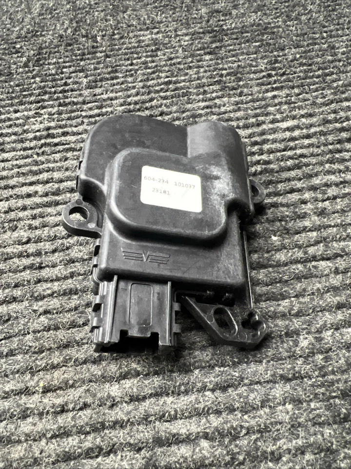 Actuador de puerta de mezcla de climatización Dorman 604-234 para modelos seleccionados de Ford Lincoln 11-19 Foto 1 de 4