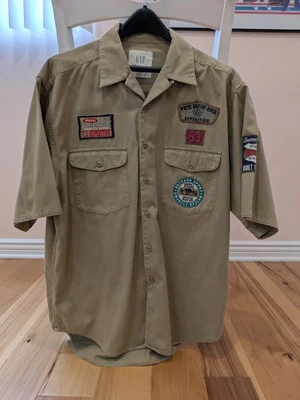 复古 90 年代全新 Gap Boy Scout 灵感纽扣衬衫  — 第 1/4 张图片