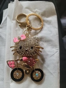 NEW Hello Kitty Crystal key chain - Picture 1 of 4