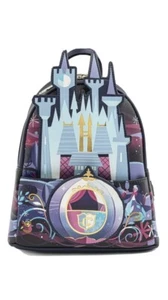 Mini Mochila Loungefly Disney Serie Castillo de Cenicienta. Nuevo en embalaje - Imagen 1 de 1