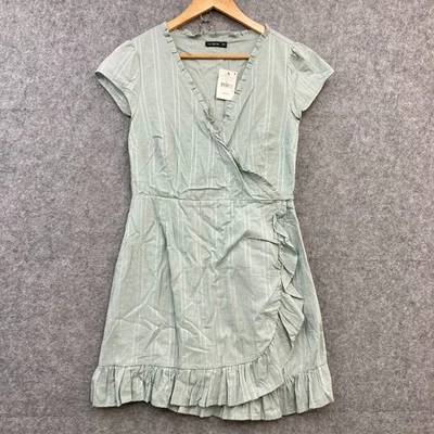 NEW Cotton On Dress Womens Small green Short Sleeve V-Neck Cotton 6016 - image 1 of 4