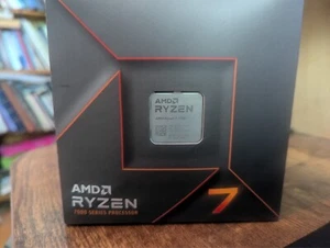 AMD Ryzen 7 7700 3.8GHz (5.3GHz Turbo) 8 Core AM5 (With Cooler in Box) - Photo 1/3