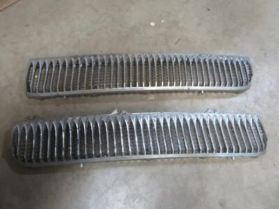 Cadillac Deville 1958 exterior capó delantero ventilación moldura inserción cromo Foto 1 de 4