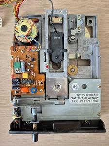 ✅ MITSUMI D500 Diskettenlaufwerk 5,25" ⭐ Commodore C64 / C128 ⭐ TOP Zustand ⚡ - Afbeelding 1 van 5