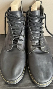 Eastland Women’s Black Leather Boots Vintage Size 8M - Picture 1 of 12