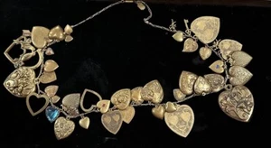 Collar Dije Corazón y Medallón De Colección Latón Cargado con Dijes - Imagen 1 de 8