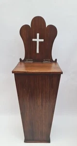 Antigua caja de velas inglesa del siglo XIX. Mide 49cm alto por 16cm ancho - Imagen 1 de 4