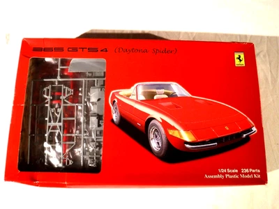 1/24 Fujimi Italian Sports Car Ferrari 365 GTS/4 Daytona Spider # 08255 - Image 1 of 4