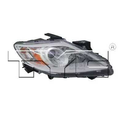 Un nuevo conjunto de faros TYC derecho 20923300 TE69510K0C para Mazda Foto 1 de 4