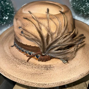 Hat Pin PREMIUM EMU FEATHER - CUSTOM MADE IN AUSTRALIA - NOT CHINA - Picture 1 of 7