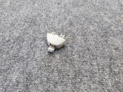 MONTAJE CLIP PARA VISERA DE SOL 115K 2016-2018 AUDI A6 A7 S6 S7 RS7 Foto 1 de 4