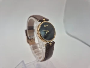 Montre dame quartz Emile Pequignet plaquée or fond noir bracelet cuir - Picture 1 of 10
