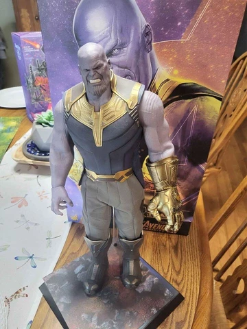 Hot Toys MS479 Avengers Infinity War 1/6 Scale Thanos Figure Cover
