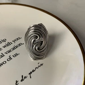 Horn Flower Ethnic Twisted Stripe Ring Vintage Fashion - Picture 1 of 4