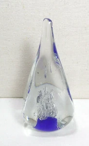 Pisapapeles Lágrima Firmado AJ ADAM JABLONSKI Polonia Arte Vidrio Azul con Burbujas  - Imagen 1 de 7