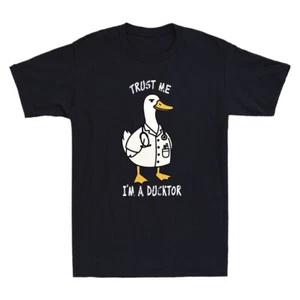 Trust Me Im A Ducktor Funny Whimsical Duck Doctor Meme Quote Retro Men's T-Shirt - Picture 1 of 8