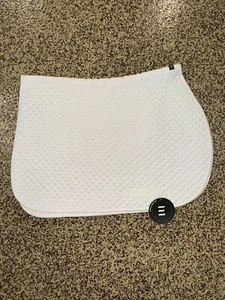 EquiFit Essential Square Pad - White NWT New With Tags Horse Hunter Jumper Pad - Picture 1 of 3