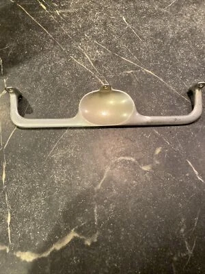 Jabonera y toallero vintage original de latón niquelado Foto 1 de 4