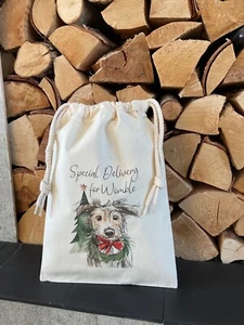 Bolsas de regalo personalizadas para perros de Navidad y sacos de Papá Noel - diseño Lurcher Womble - Imagen 1 de 2