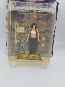 Charmed Phoebe Figur rot Top - Karton und Gehäuseschaden - Bild 1 von 4