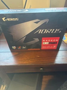 aorus rx5704gb GDDR5 mint condition RGB fusion used for about a week for work. - Afbeelding 1 van 4