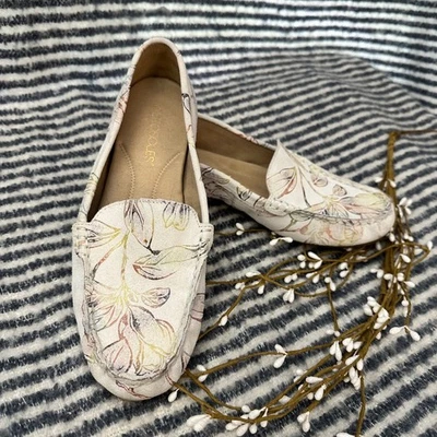 Mocasines de gamuza con estampado floral Over Drive para mujer 6,5 M Foto 1 de 4
