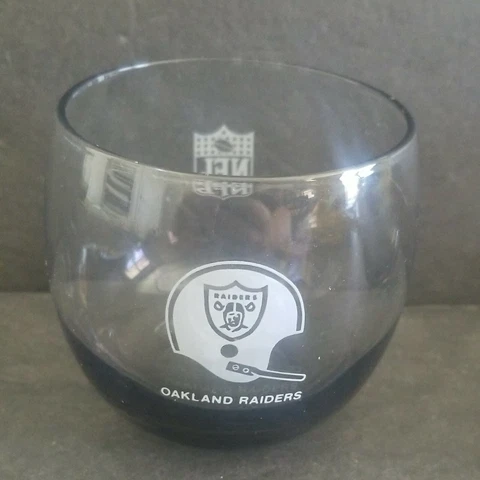 OAKLAND RAIDERS VINTAGE 1970'S SMOKED GLASS NFL TUMBLER FOOTBALL WHISKEY GLASS Cover