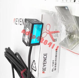 1PCS NEW Keyence BL-1301 Digital Barcode Reader - Picture 1 of 6