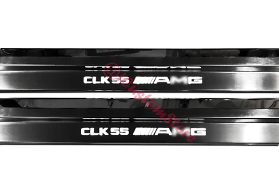 W208 AMG CLK55 Style Einstiegsleisten conjunto cromado LED branco Mercedes-Benz CLK-Klass - Imagem 1 de 4