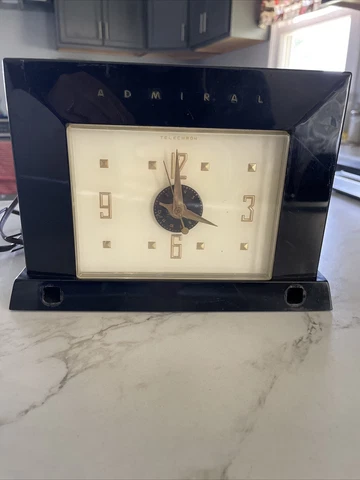Vtg Admiral Corp Clock Tube AM Radio w/Pen Holders & Alarm Model 5J31 Telechron Cover