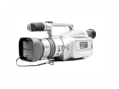 Sony DCR-VX1000E MiniDV Video Camcorder (For Parts) - Image 1 of 4