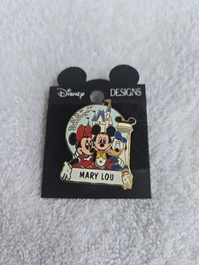 Walt Disney Namensnadel "Mary Lou" Mickey Minnie Mouse und Donald Duck Vintage Neu aus altem Lagerbestand - Bild 1 von 2