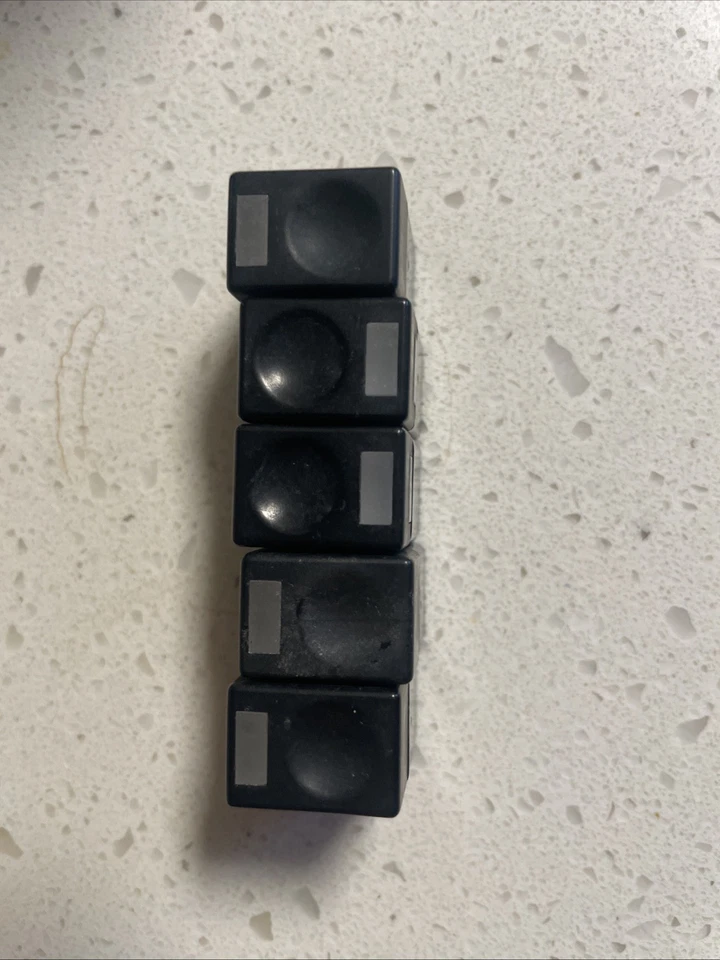 Mercedes Benz 380 SL  Climate Control Knob Push Button Set of 5 Knob Genuine OEM - Image 1 of 4