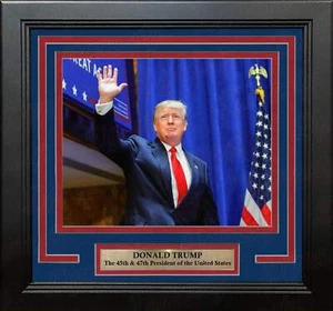 Donald Trump 45th & 47th President of the United States 8" x 10" Framed Photo - Picture 1 of 1