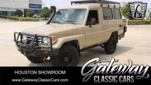 1994 Toyota Land Cruiser - Picture 1 of 40
