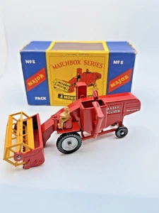 Matchbox Lesney Major Pack M5 Massey Ferguson Combine Harvester VNMB - Picture 1 of 12