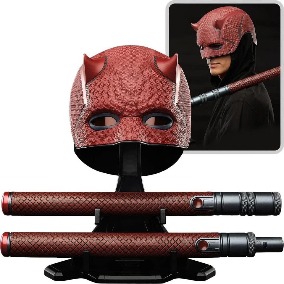 Réplicas de utilería de Daredevil: Born Again Mask y Billy Club de Marvel Legends Foto 1 de 1