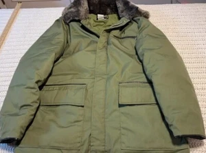 Vintage Browning Men’s Goose Down Hunting Jacket Coat Size 40 USA MADE POLYESTER - Picture 1 of 9