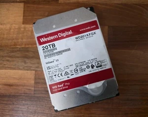 Western Digital 20TB Red™ Pro NAS, 3.5" HDD, 6Gbps SATA III, 26 Months Warranty - Bild 1 von 6