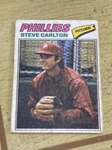 Vtg 1977 Topps Cloth Sticker #11 STEVE CARLTON Cards Phillies P MLB HOF Ex/Ex+ *