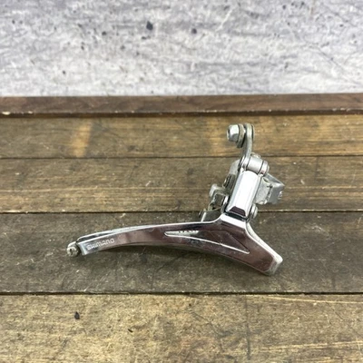 Vintage Shimano FD-7204 Front Derailleur Clamp-On 28.6mm Bottom Pull Made Japan - Image 1 of 4