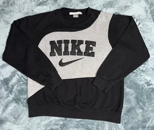 Vintage Y2K Nike Sweatshirt Youth Size Large Gray Black Embroidered Crewneck - Picture 1 of 4
