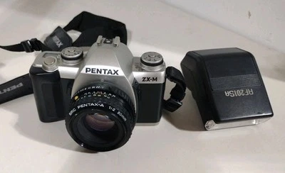 Pentax ZX-M 35mm SLR Film Camera W Pentax-A 50mm 1:2 - Flash&Bag Lost One Batter - Image 1 of 2