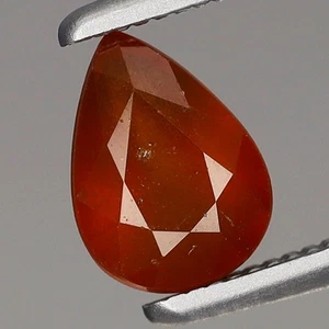Espesartita Granate 0.8ct 6.6x4.8mm Pera Natural Rojizo Naranja Namibia, África - Imagen 1 de 4